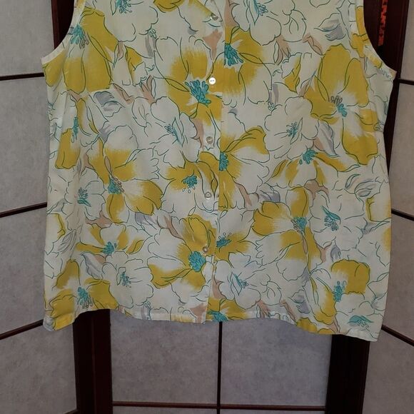 HABAND for HER Yellow Floral Button Up Top - Picture 3 of 7